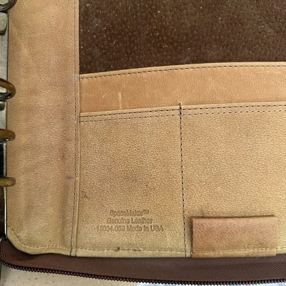 Franklin Covey Vintage 1996 SpaceMaker Tan Leather Zip 7 Ring Briefcase